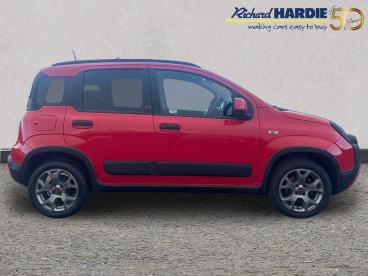 SPOTICAR Fiat Panda 1.0 Mhev Red Euro 6 (s/s) 5dr Used Car - City Car Petrol Red - Wallsend - 1200630609_3