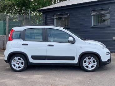 SPOTICAR Fiat Panda 1.0 Mhev City Life Euro 6 (s/s) 5dr Used Car - City Car Petrol White - Perth - 1200637784_4