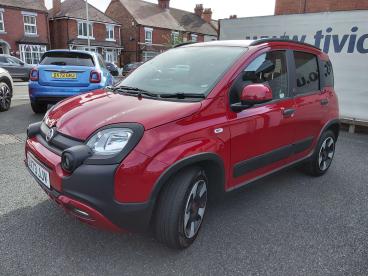 SPOTICAR Fiat Panda 1.0 Mhev Red Euro 6 (s/s) 5dr Used Car - City Car Petrol Red - Telford - 1200638115_4