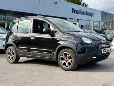 SPOTICAR Fiat Panda 1.0 Mhev City Cross Euro 6 (s/s) 5dr Used Car - City Car Petrol Black - Chippenham - 1200639167_1
