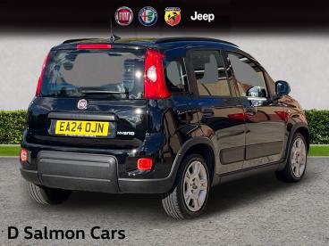SPOTICAR Fiat Panda 1.0 Mhev Euro 6 (s/s) 5dr Used Car - City Car Petrol Black - Colchester - 1200640245_5