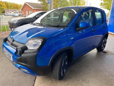 SPOTICAR Fiat Panda 1.0 Mhev Euro 6 (s/s) 5dr Used Car - City Car Petrol Blue - Shrewsbury - 1200644419_3