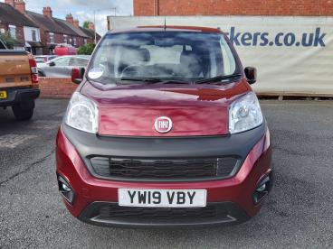 SPOTICAR Fiat Qubo 1.4 Lounge Euro 6 5dr Used Car - Mpv Petrol Red - Telford - 1200632535_4