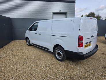 SPOTICAR Fiat Scudo 1.5 Multijet L2 Euro 6 (s/s) 6dr Used Car - Commercial Vehicle Diesel White - Kings Lynn - 1200630225_4