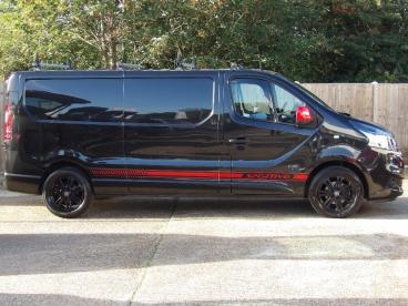 SPOTICAR Fiat Talento 2.0 Multijet 12 Sportivo L2 H1 Euro 6 (s/s) 5dr Used Car - Commercial Vehicle Diesel Black - St Leonards On Sea - 1200641623_3