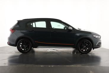 SPOTICAR Fiat Tipo 1.5 Firefly Turbo Mhev Garmin Dct Euro 6 (s/s) 5dr Used Car - Saloon Petrol Green - Epsom - 1200534197_4