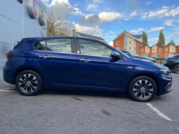 SPOTICAR Fiat Tipo 1.4 Mpi Mirror Euro 6 (s/s) 5dr Used Car - Saloon Petrol Blue - Colchester - 1200547909_2