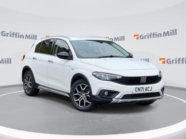 SPOTICAR Fiat Tipo 1.0 Cross Euro 6 (s/s) 5dr Used Car - Saloon Petrol White - Pontypridd - 1200548007_1
