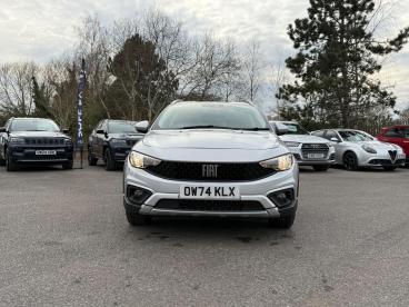SPOTICAR Fiat Tipo 1.5 Firefly Turbo Mhev Cross Dct Euro 6 (s/s) 5dr Used Car - Saloon Petrol Grey - Kidlington - 1200557459_2