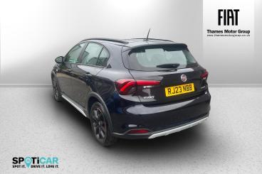 SPOTICAR Fiat Tipo 1.5 Firefly Turbo Mhev Garmin Dct Euro 6 (s/s) 5dr Used Car - Saloon Petrol Black - Slough - 1200566641_3