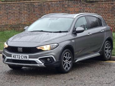 SPOTICAR Fiat Tipo 1.5 Firefly Turbo Mhev Cross Dct Euro 6 (s/s) 5dr Used Car - Saloon Petrol Grey - Hemel Hempstead - 500573381_3