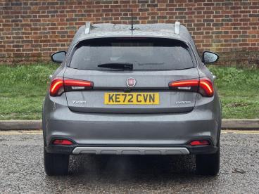 SPOTICAR Fiat Tipo 1.5 Firefly Turbo Mhev Cross Dct Euro 6 (s/s) 5dr Used Car - Saloon Petrol Grey - Hemel Hempstead - 500573381_5