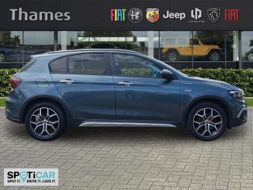 SPOTICAR Fiat Tipo 1.0 Cross Euro 6 (s/s) 5dr Used Car - Saloon Petrol Blue - Slough - 1200591845_2