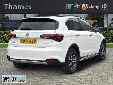 SPOTICAR Fiat Tipo 1.5 Firefly Turbo Mhev Cross Dct Euro 6 (s/s) 5dr Used Car - Saloon Petrol White - Tunbridge Wells - 1200593573_3