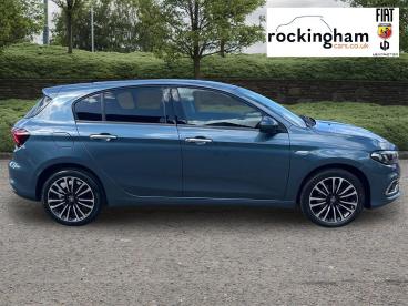 SPOTICAR Fiat Tipo 1.0 Life Euro 6 (s/s) 5dr Used Car - Saloon Petrol Blue - Corby - 1200594407_2