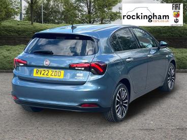 SPOTICAR Fiat Tipo 1.0 Life Euro 6 (s/s) 5dr Used Car - Saloon Petrol Blue - Corby - 1200594407_3