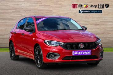 SPOTICAR Fiat Tipo 1.4 Mpi Street Euro 6 5dr Used Car - Saloon Petrol Red - Nuneaton - 1200598592_1