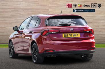 SPOTICAR Fiat Tipo 1.4 Mpi Street Euro 6 5dr Used Car - Saloon Petrol Red - Nuneaton - 1200598592_2