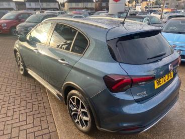 SPOTICAR Fiat Tipo 1.5 Firefly Turbo Mhev Cross Dct Euro 6 (s/s) 5dr Used Car - Saloon Petrol Blue - Slough - 1200605229_2