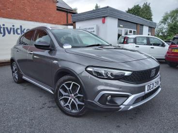 SPOTICAR Fiat Tipo 1.0 Cross Euro 6 (s/s) 5dr Used Car - Saloon Petrol Grey - Telford - 1200606639_1