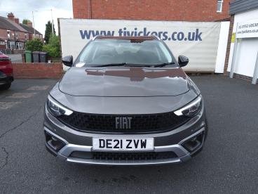 SPOTICAR Fiat Tipo 1.0 Cross Euro 6 (s/s) 5dr Used Car - Saloon Petrol Grey - Telford - 1200606639_4