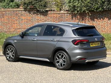 SPOTICAR Fiat Tipo 1.5 Firefly Turbo Mhev Cross Dct Euro 6 (s/s) 5dr Used Car - Saloon Petrol Grey - Hemel Hempstead - 500610050_5