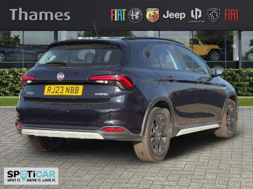 SPOTICAR Fiat Tipo 1.5 Firefly Turbo Mhev Garmin Dct Euro 6 (s/s) 5dr Used Car - Saloon Petrol Black - Slough - 1200617982_3