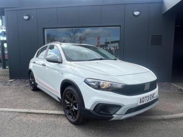 SPOTICAR Fiat Tipo 1.5 Firefly Turbo Mhev Garmin Dct Euro 6 (s/s) 5dr Used Car - Saloon Petrol White - Norwich - 1200622026_1