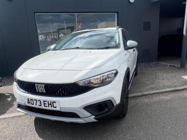 SPOTICAR Fiat Tipo 1.5 Firefly Turbo Mhev Garmin Dct Euro 6 (s/s) 5dr Used Car - Saloon Petrol White - Norwich - 1200622026_5