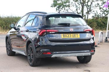 SPOTICAR Fiat Tipo 1.5 Firefly Turbo Mhev Garmin Dct Euro 6 (s/s) 5dr Used Car - Saloon Petrol Black - Bulkington - 1200627585_4