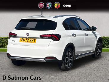 SPOTICAR Fiat Tipo 1.0 Cross Euro 6 (s/s) 5dr Used Car - Saloon Petrol White - Colchester - 1200629352_5
