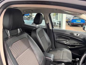 SPOTICAR Ford Ecosport 1.0t Ecoboost Titanium Euro 6 (s/s) 5dr Used Car - Suv Petrol Black - Boston - 1200614629_3