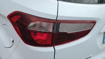 SPOTICAR Ford Ecosport 1.0t Ecoboost St-line Euro 6 (s/s) 5dr Used Car - Suv Petrol White - Crawley - 1200627498_5