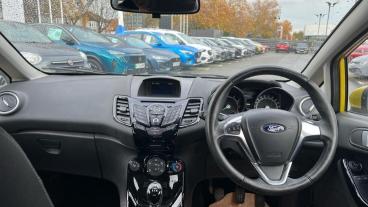 SPOTICAR Ford Fiesta 1.25 Zetec Euro 6 5dr Used Car - Hatchback Petrol Yellow - Leicester - 1200550780_4