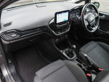 SPOTICAR Ford Fiesta 1.1 Ti-vct Zetec Euro 6 (s/s) 5dr Used Car - Hatchback Petrol Grey - Hinckley - 1200556976_5