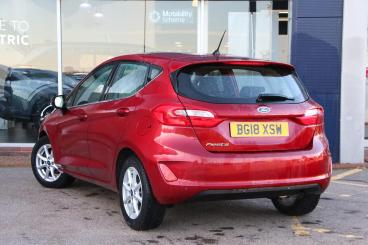 SPOTICAR Ford Fiesta 1.1 Ti-vct Zetec Euro 6 (s/s) 5dr Used Car - Hatchback Petrol Red - Bulkington - 1200559541_3