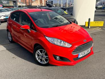 SPOTICAR Ford Fiesta 1.0t Ecoboost Zetec Euro 6 (s/s) 5dr Used Car - Hatchback Petrol Red - Wakefield - 1200589601_1