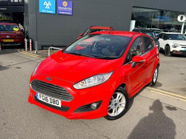 SPOTICAR Ford Fiesta 1.0t Ecoboost Zetec Euro 6 (s/s) 5dr Used Car - Hatchback Petrol Red - Wakefield - 1200589601_2