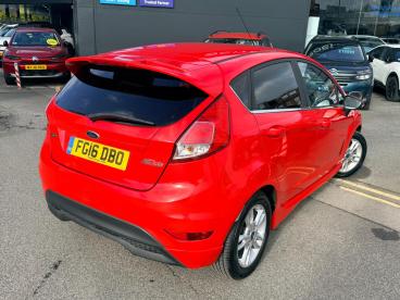 SPOTICAR Ford Fiesta 1.0t Ecoboost Zetec Euro 6 (s/s) 5dr Used Car - Hatchback Petrol Red - Wakefield - 1200589601_4