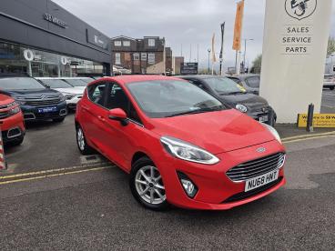 SPOTICAR Ford Fiesta 1.0t Ecoboost Zetec Euro 6 (s/s) 5dr Used Car - Hatchback Petrol Red - Wakefield - 1200591923_1