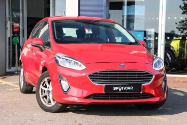 SPOTICAR Ford Fiesta 1.1 Ti-vct Zetec Euro 6 (s/s) 5dr Used Car - Hatchback Petrol Red - Bulkington - 1200600993_1