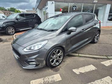 SPOTICAR Ford Fiesta 1.0t Ecoboost St-line Euro 6 (s/s) 5dr Used Car - Hatchback Petrol Grey - Cumnock - 1200608838_3