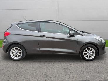SPOTICAR Ford Fiesta 1.1 Ti-vct Zetec Euro 6 (s/s) 3dr Used Car - Hatchback Petrol Grey - Selby - 1200609619_4