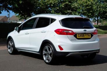 SPOTICAR Ford Fiesta 1.0t Ecoboost Active X Euro 6 (s/s) 5dr Used Car - Hatchback Petrol White - Littlehampton - 1200612588_5