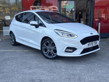 SPOTICAR Ford Fiesta 1.0t Ecoboost St-line Edition Euro 6 (s/s) 3dr Used Car - Hatchback Petrol White - Slough - 1200627112_1