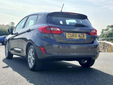 SPOTICAR Ford Fiesta 1.1 Ti-vct Zetec Euro 6 (s/s) 5dr Used Car - Hatchback Petrol Grey - Pembroke Dock - 1200629378_2