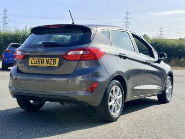 SPOTICAR Ford Fiesta 1.1 Ti-vct Zetec Euro 6 (s/s) 5dr Used Car - Hatchback Petrol Grey - Pembroke Dock - 1200629378_4