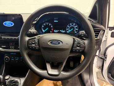 SPOTICAR Ford Fiesta 1.0t Ecoboost Trend Euro 6 (s/s) 5dr Used Car - Hatchback Petrol White - Carlisle - 1200630357_3