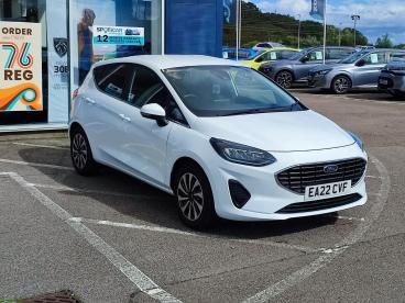 SPOTICAR Ford Fiesta 1.0t Ecoboost Titanium Euro 6 (s/s) 5dr Used Car - Hatchback Petrol White - Moray - 1200631975_1