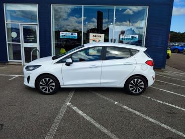 SPOTICAR Ford Fiesta 1.0t Ecoboost Titanium Euro 6 (s/s) 5dr Used Car - Hatchback Petrol White - Moray - 1200631975_5